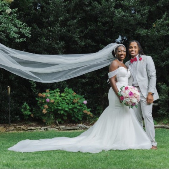 Allure Bridal Style 9719 - Picture 4 of 8